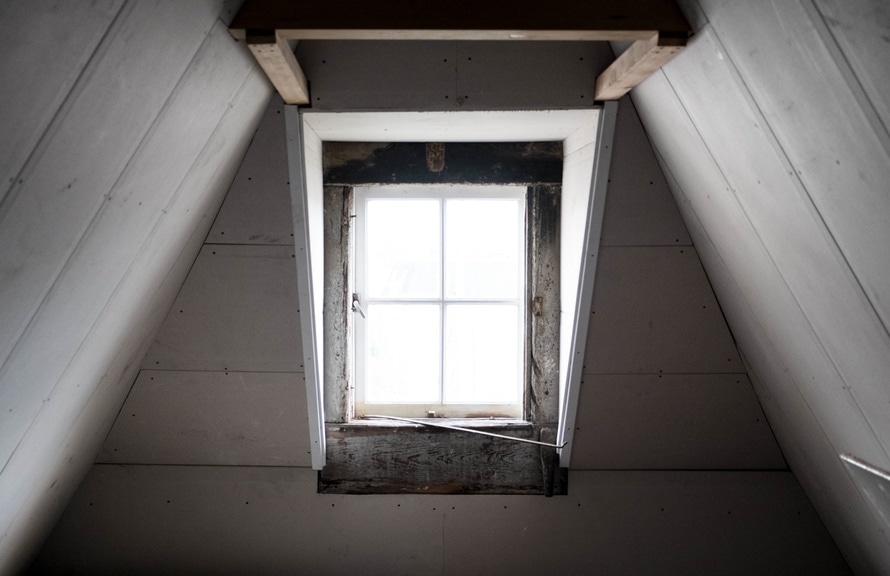 Tips For Decorating The Perfect Attic