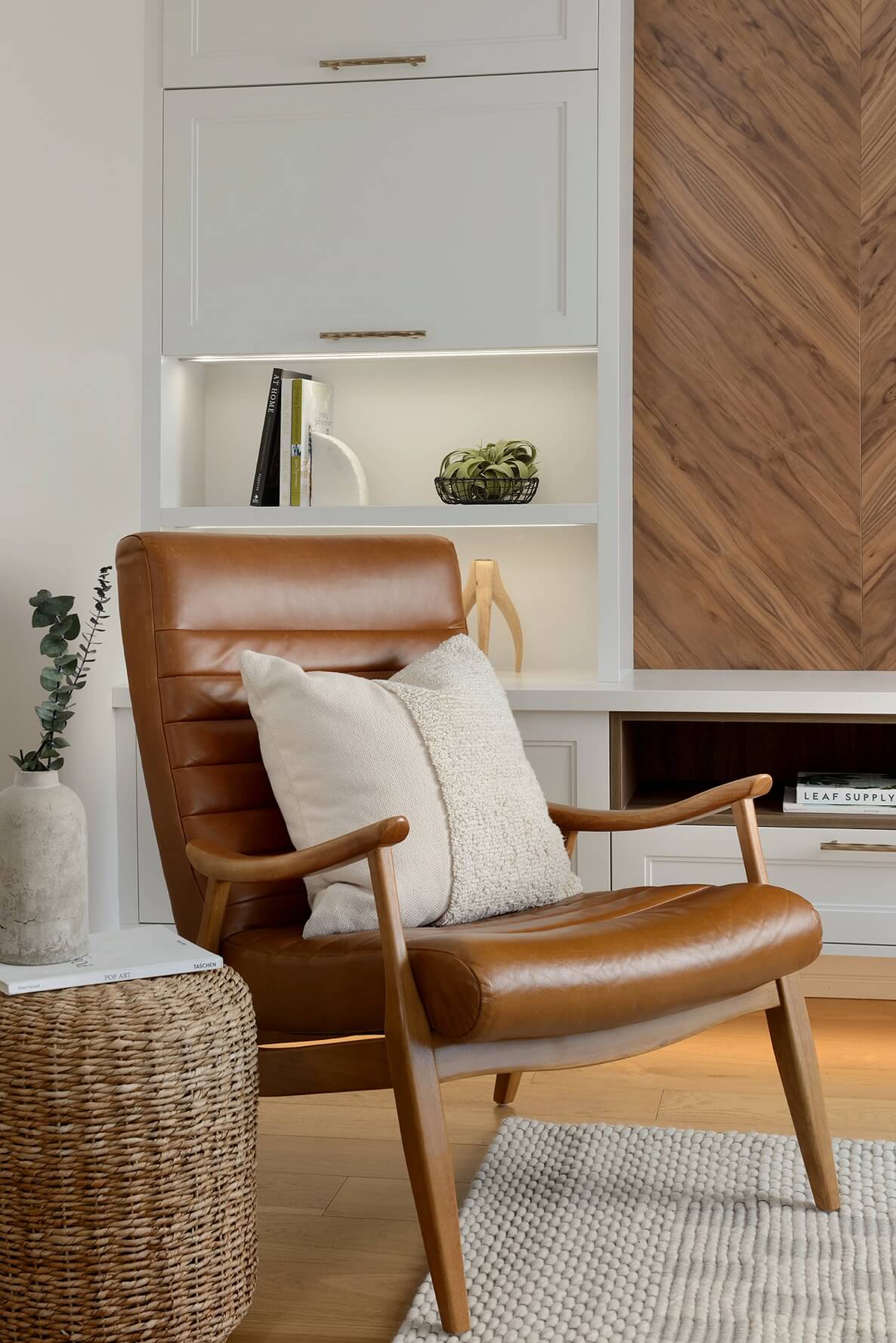 Grand Oaks Main Floor Transformation 10