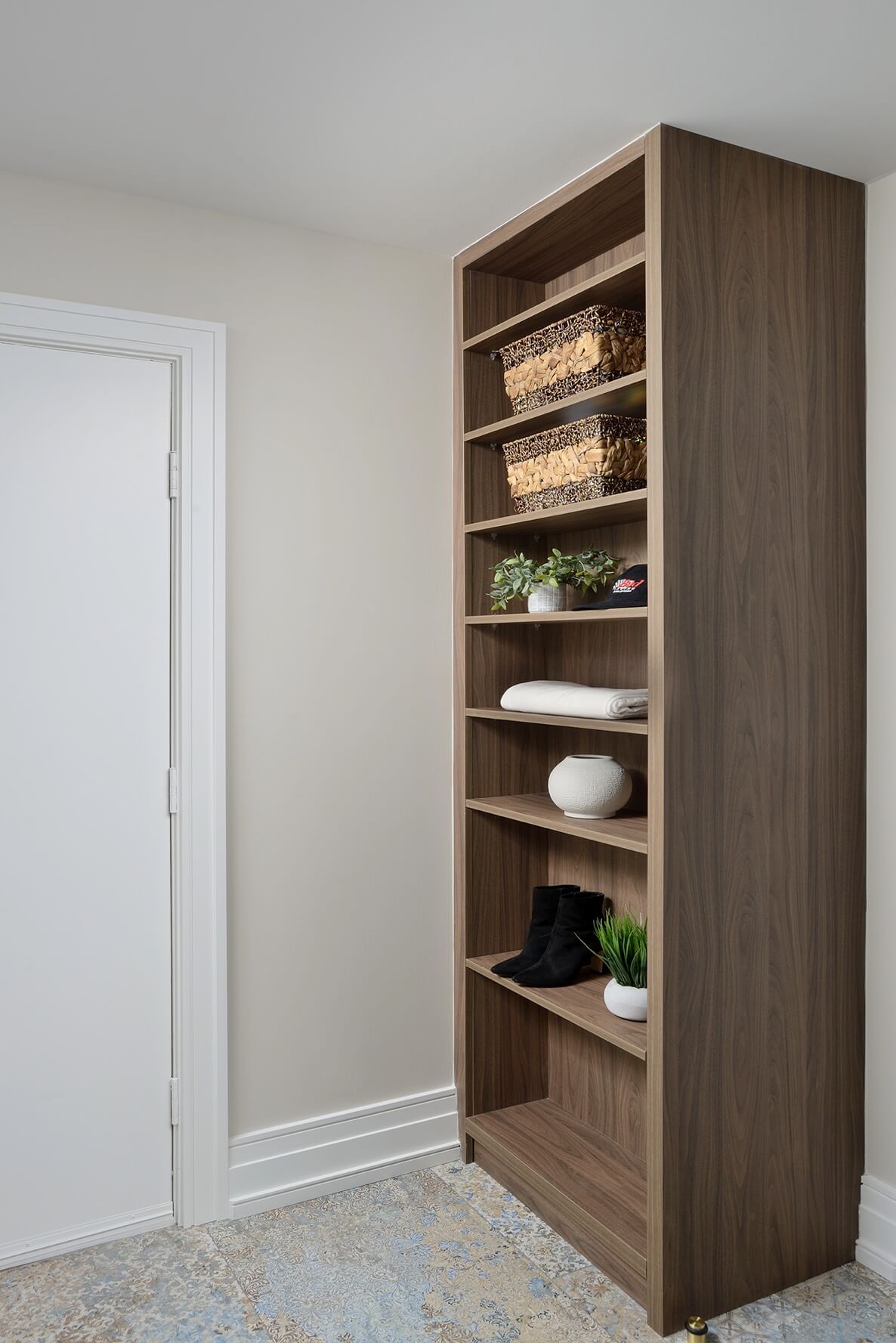 Grand Oaks Main Floor Transformation 14