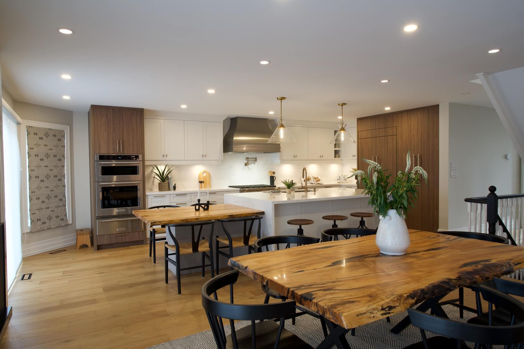 Grand Oaks Main Floor Transformation 15